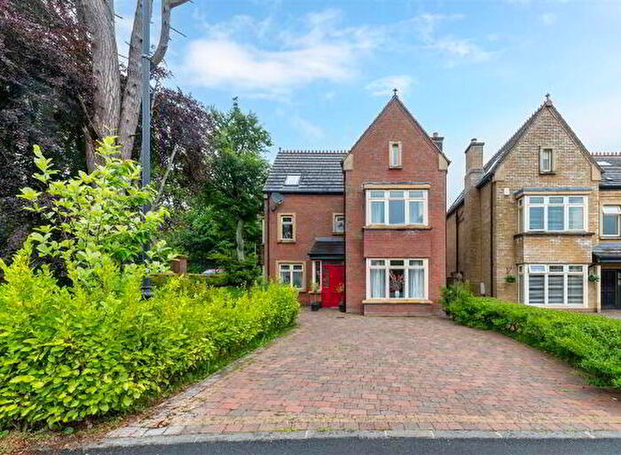 6 Bedroom Detached House For Sale In Maple Hill, Belfast, BT10
