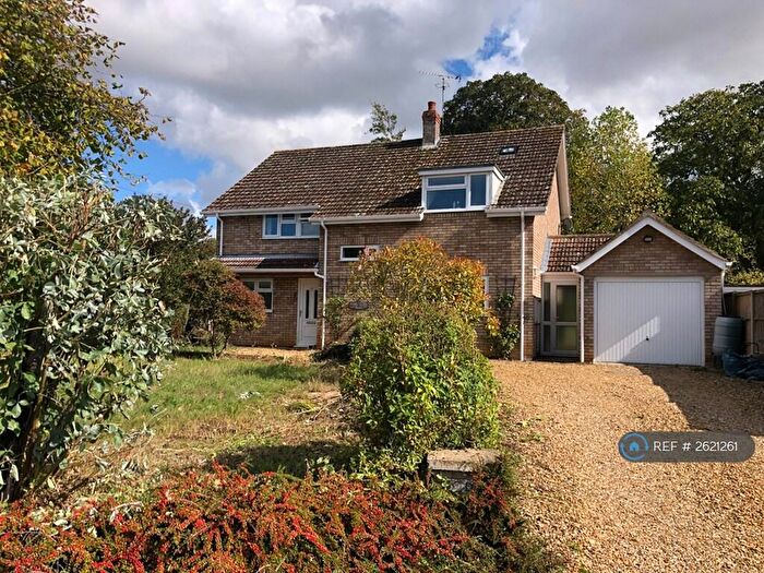 4 Bedroom Detached House To Rent In Woodside Close, Dersingham, PE31