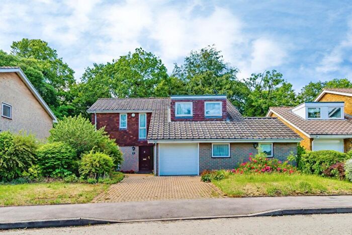 5 Bedroom Detached House For Sale In Onslow Crescent, Chislehurst, BR7