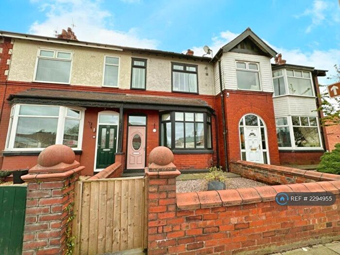 4 Bedroom Terraced House To Rent In Manchester Road, Worsley, Manchester, M28