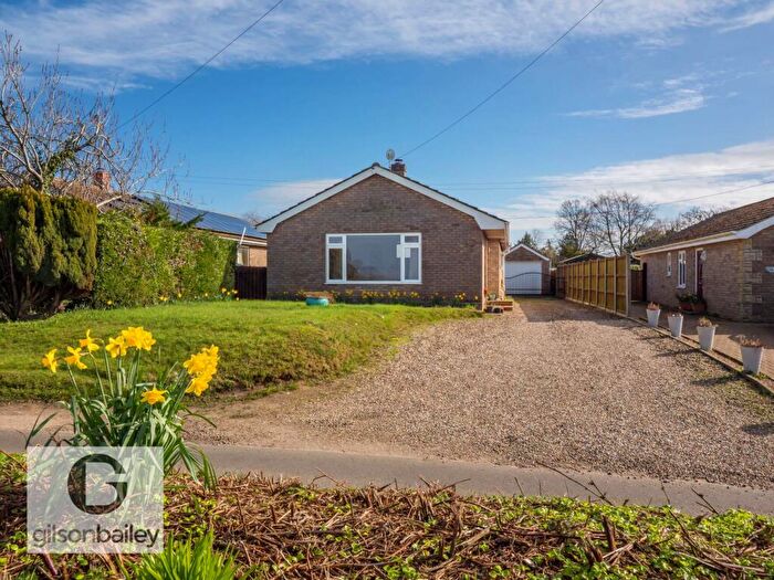 3 Bedroom Detached Bungalow For Sale In Burnt House Road, Cantley, NR13