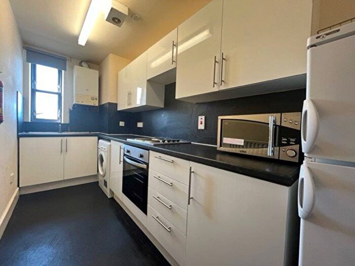 5 Bedroom Flat To Rent In Commercial Street, Dundee, DD1