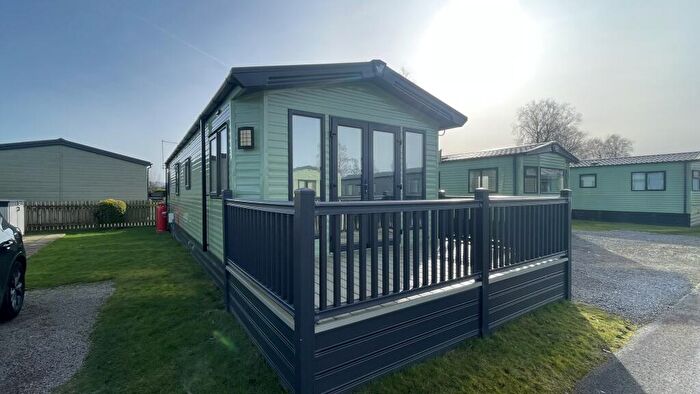 2 Bedroom Lodge For Sale In Whitbarrow, Lakesway Lodge Park, Levens, LA8