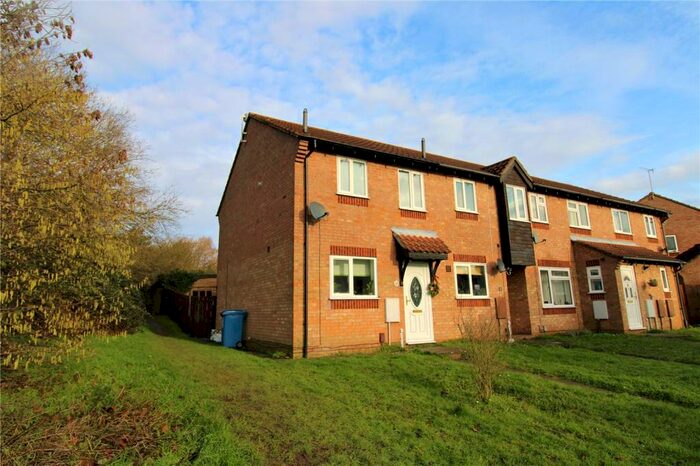 2 Bedroom End Of Terrace House To Rent In Devlin Road, Ipswich, Suffolk, IP8