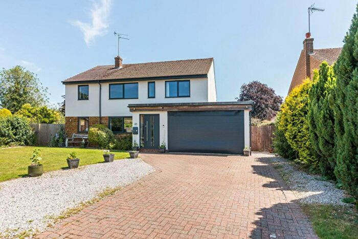 4 Bedroom Detached House For Sale In The Moors Drive, Middleton Cheney, OX17