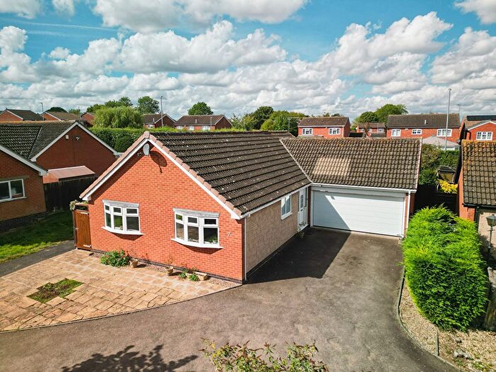 3 Bedroom Detached Bungalow For Sale In Ennerdale Close, Oadby, LE2