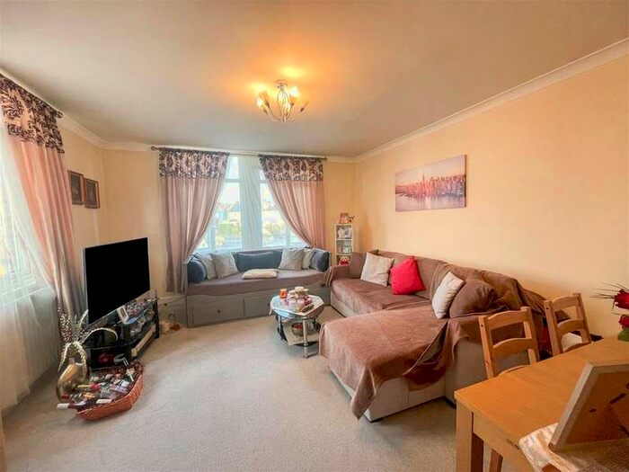1 Bedroom Flat To Rent In Pepys Road, Raynes Park, SW20