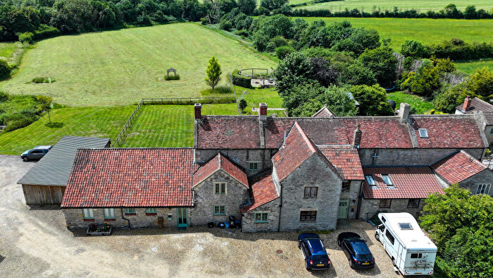 5 Bedroom Farm House For Sale In Pecking Mill, Evercreech, BA4