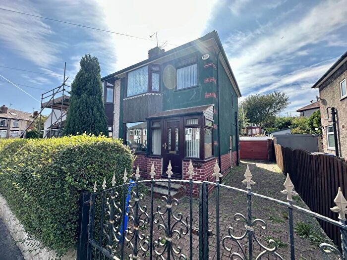 3 Bedroom Semi-Detached House For Sale In Singleton Road, Sheffield, S6