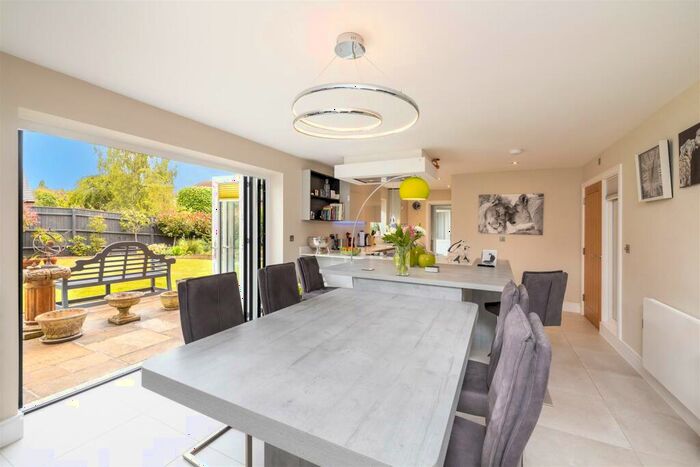4 Bedroom Detached House For Sale In The Kimbels, Hewitt Road, Barford, CV35