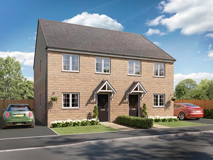 3 Bedroom Semi Detached House For Sale In Oakwood Glade, Holbeach, PE12