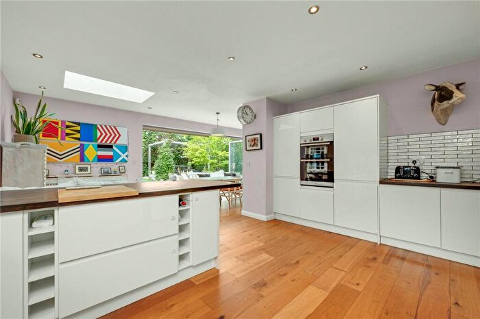 4 Bedroom Detached House To Rent In Hansler Grove, East Molesey, Surrey, KT8