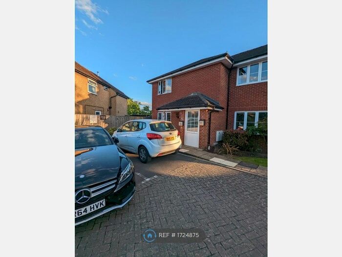 1 Bedroom Maisonette To Rent In Hollingsworth Mews, Watford, WD25