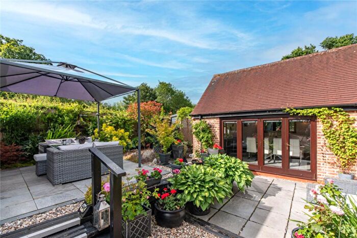 3 Bedroom End Of Terrace House For Sale In Skinners Green, Enborne, Newbury, Berkshire, RG14