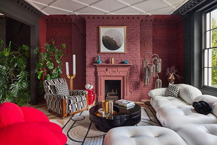 3 Bedroom Semi Detached House For Sale In Lunar House, London, NW1