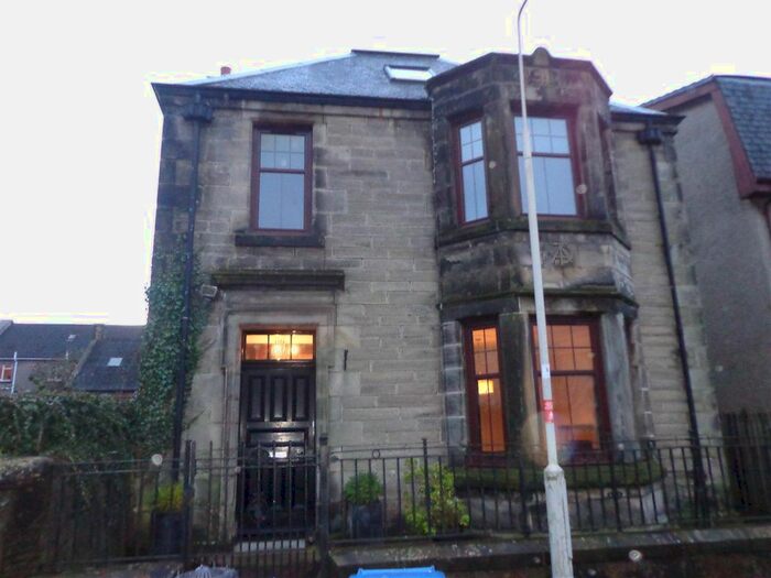 5 Bedroom Property To Rent In Lady Campbells Walk, Dunfermline, KY12