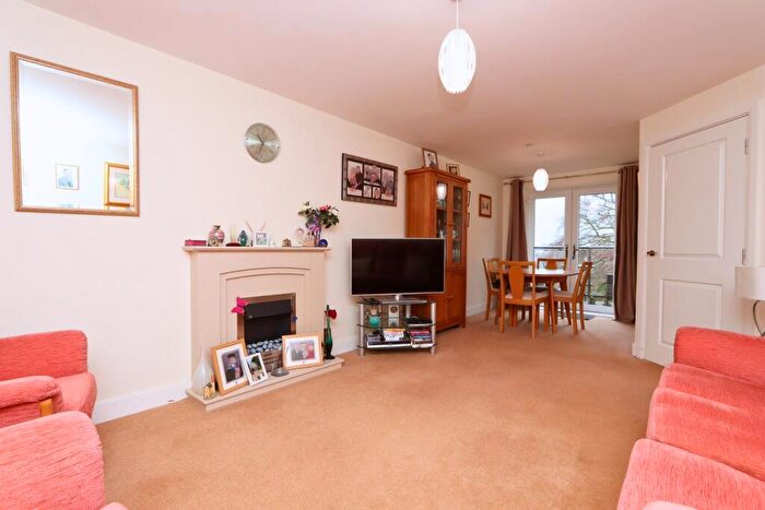 2 Bedroom Retirement Property For Sale In The Bridges, Buxton Road, Macclesfield, SK10