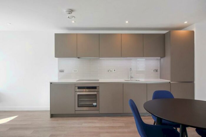 2 Bedroom Flat To Rent In Lionel Street Jewellery Quarter, B3