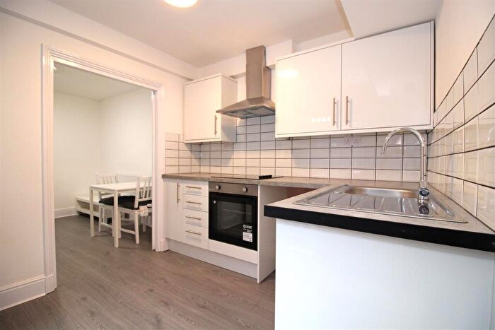 1 Bedroom Flat To Rent In Evington Road, Leicester, LE2