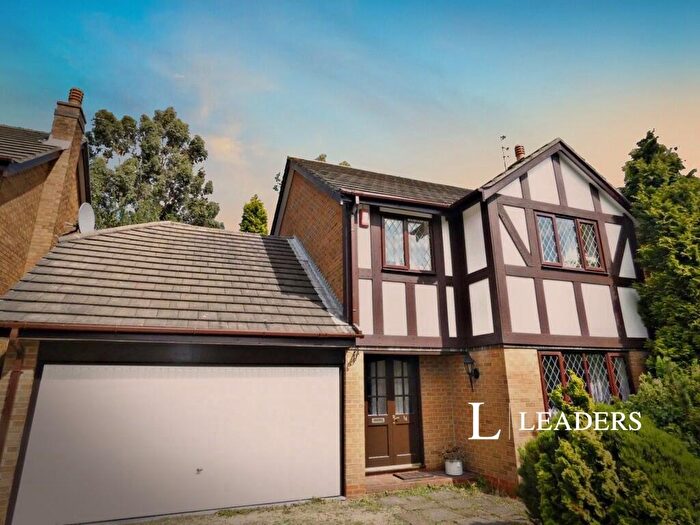 4 Bedroom Detached House To Rent In Lancaster Road, Newcastle, Staffordshire, ST5