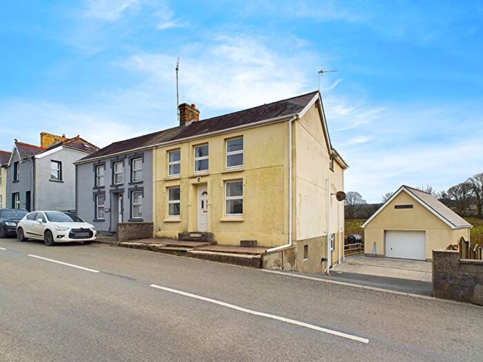 3 Bedroom Semi-Detached House To Rent In Llanfihangel-Ar-Arth, Pencader, SA39