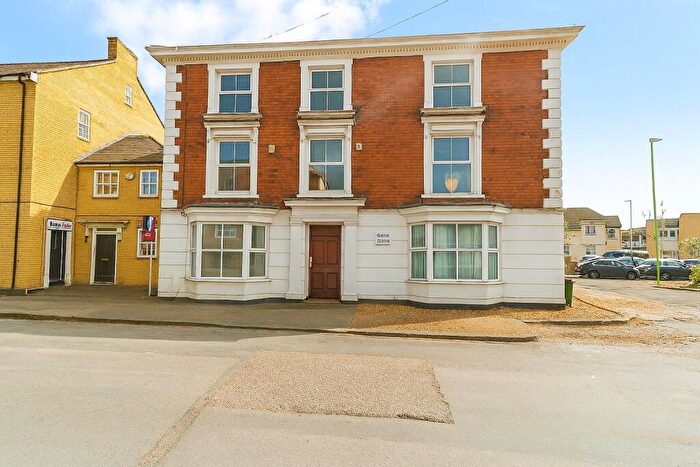 1 Bedroom Flat For Sale In Old Road, Leighton Buzzard, LU7