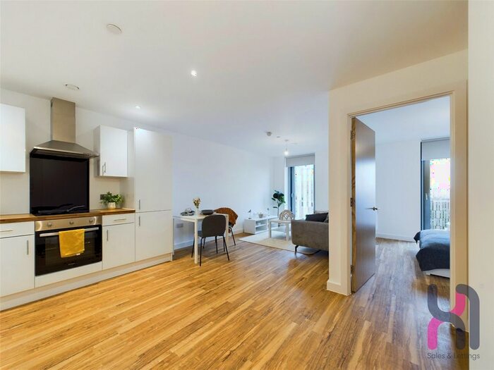 1 Bedroom Flat To Rent In Media City, Michigan Point Tower D, Michigan Avenue, Salford, M50