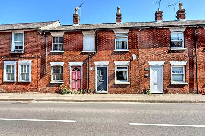 2 Bedroom Terraced House For Sale In Fordingbridge, SP6
