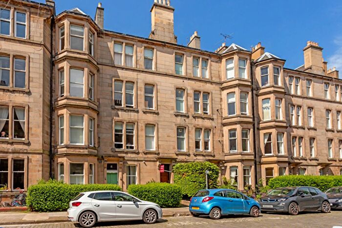 1 Bedroom Flat For Sale In Comely Bank Place, Edinburgh, EH4