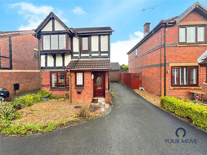 3 Bedroom Detached House For Sale In Blenheim Close, Blackburn, Lancashire, BB1