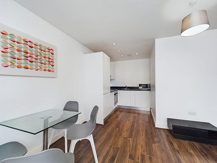 1 Bedroom Flat To Rent In The Strand, City Centre, Liverpool, L2