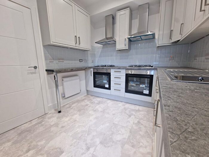 1 Bedroom Studio To Rent In Francis Street, Luton, Bedfordshire, LU1