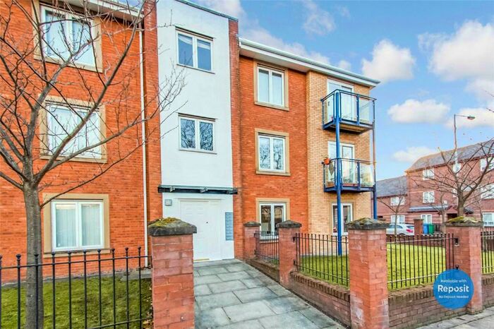 2 Bedroom Flat To Rent In Jackson Crescent, Hulme, Manchester, M15