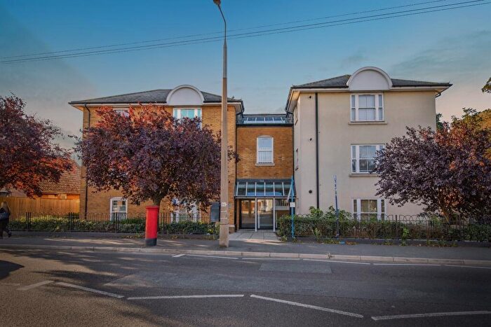 2 Bedroom Flat For Sale In Main Road, Harwich, CO12