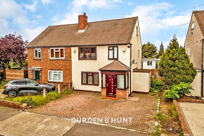 3 Bedroom Semi Detached House For Sale In Ennerdale Avenue, Hornchurch, RM12