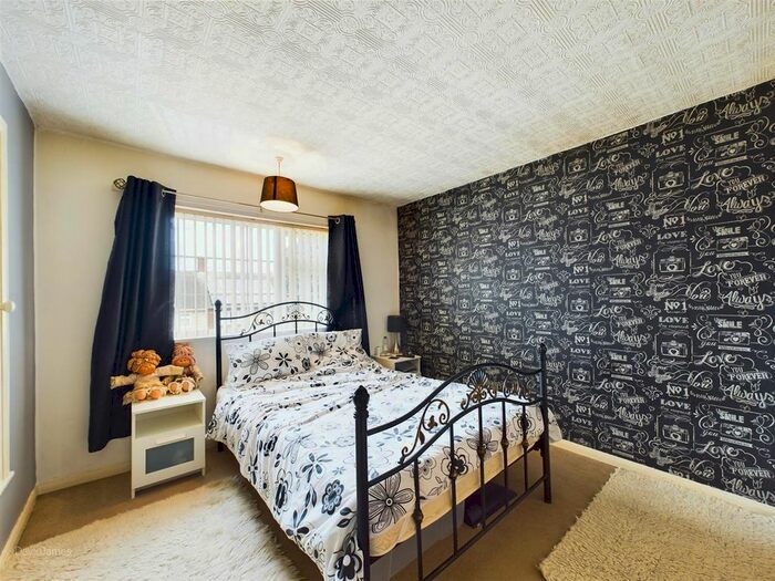 3 Bedroom Terraced House For Sale In Hartcroft Road, Bestwood Park, Nottingham, NG5