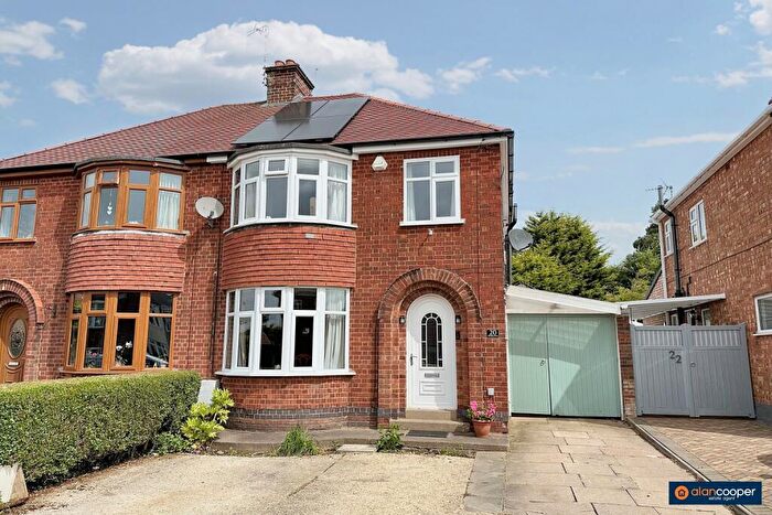 3 Bedroom Semi-Detached House For Sale In Cleveley Drive, Nuneaton, CV10