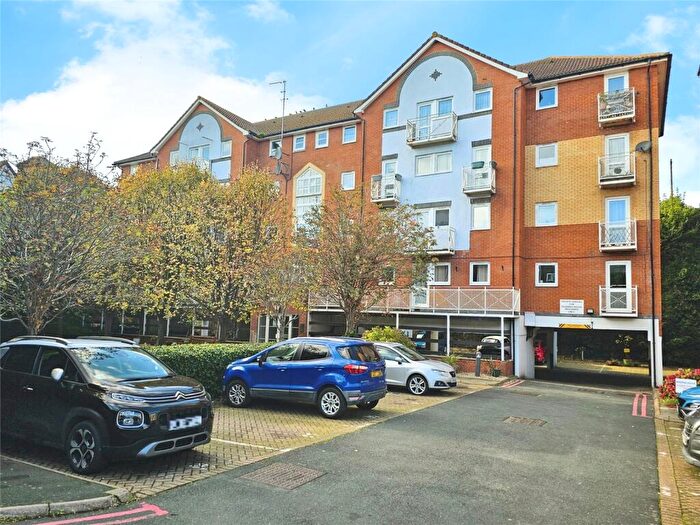 1 Bedroom Flat For Sale In Fortuna Court, High Street, Ramsgate, Kent, CT11