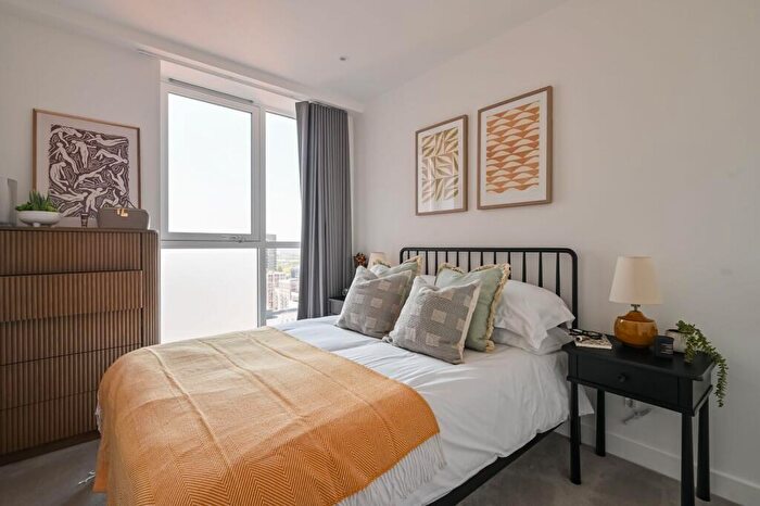 2 Bedroom Flat For Sale In Fulton & Fifth, Wembley, HA9