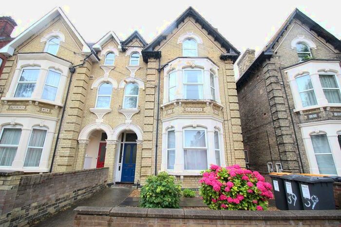 1 Bedroom Property To Rent In Chaucer Road, Bedford, MK40