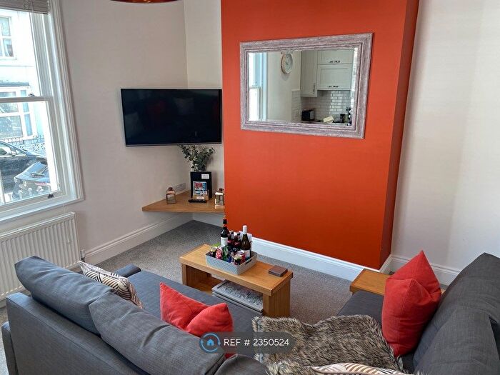 1 Bedroom Flat To Rent In Harvey Street, Folkestone, CT20