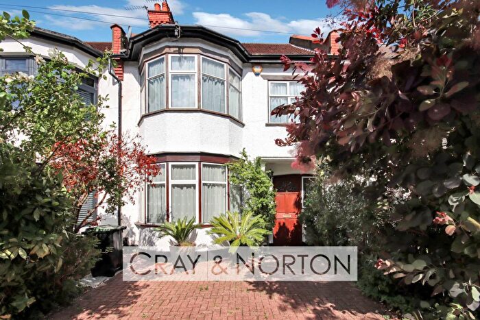 3 Bedroom Terraced House For Sale In Parkview Road, Addiscombe, CR0