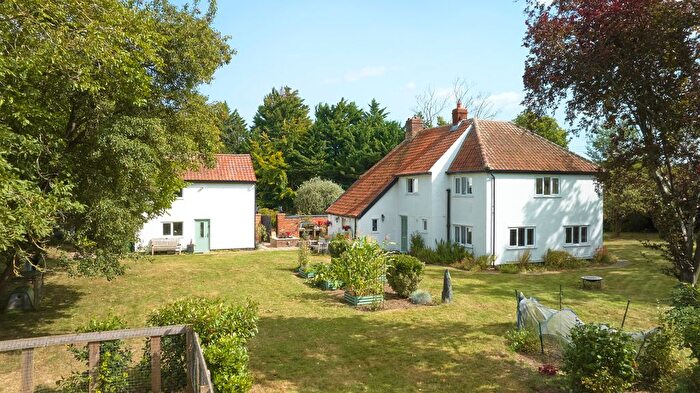 5 Bedroom Detached House For Sale In Kennett, Newmarket, Suffolk, CB8