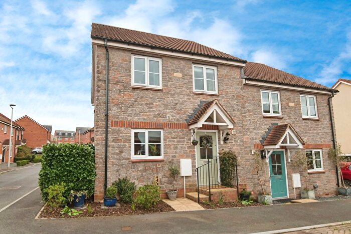 3 Bedroom Semi-Detached House For Sale In Higher Meadow, Cranbrook, Exeter, Devon, EX5