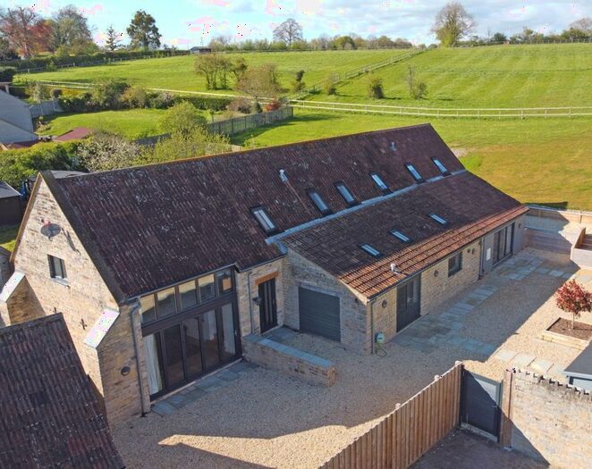 5 Bedroom Detached House For Sale In Pitney, Langport, TA10