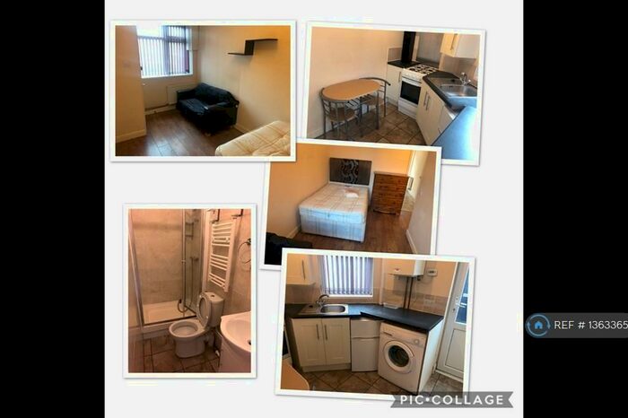 Studio To Rent In Pershore Road, Birmingham, B30