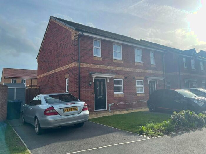 2 Bedroom House To Rent In Barracuda Rise, Southam, Southam, CV47