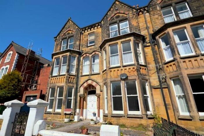 2 Bedroom Flat To Rent In Avenue Victoria, Scarborough YO11