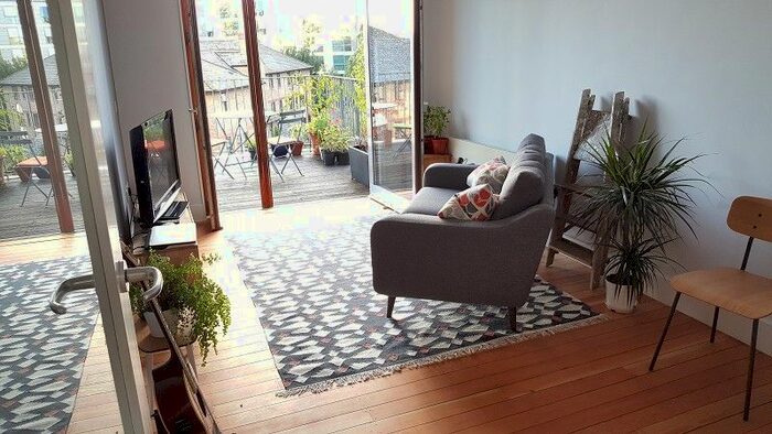 1 Bedroom Flat To Rent In Flat Garratt Lane, London, Greater London., SW18