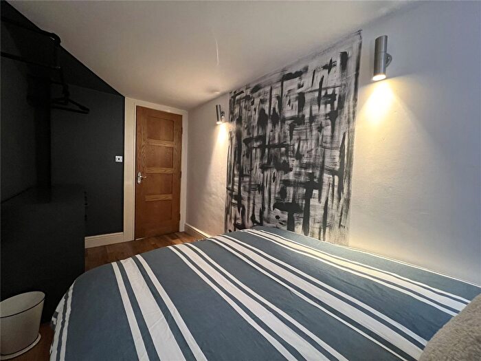 2 Bedroom Flat For Sale In Lancaster House, Whitworth Street, Manchester, M1